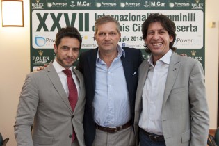 il presidente Rossi con i fratelli Sergio e Gaetano  Pascarella (Foto Buco)