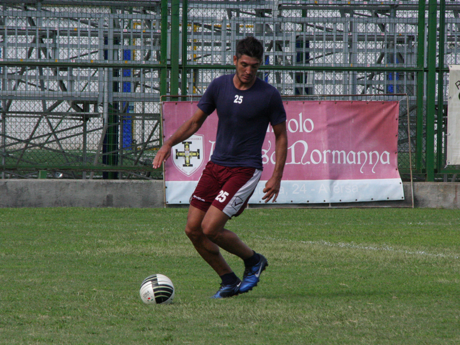 Il Marcianise prova il doppio colpo Terracciano-Longobardi