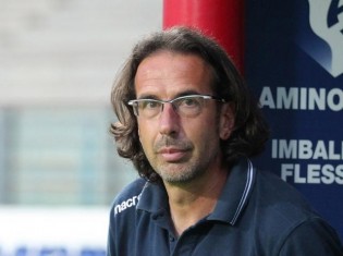 L'allenatore Armando Madonna