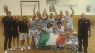L'Italia campione d'Europa over 45