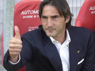 Angelo Gregucci è il nuovo allenatore della Casertana