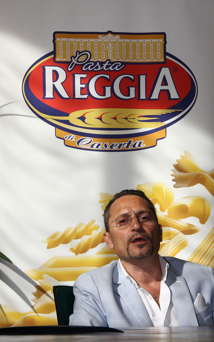 Sulle maglie bianconere ci sarà ancora Pasta Reggia