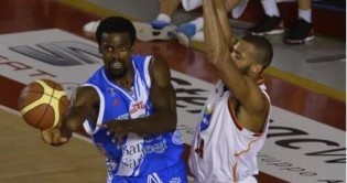 Linton Johnson in maglia Dinamo Sassari