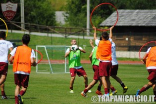 Nicola Citro con la palla tra le mani (foto Trapani.it)
