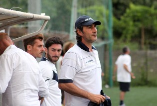 Gregucci allenatore della Casertana (Foto Pisciotta)