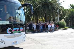 L'arrivo del pullman allo stadio