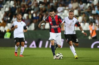 Alessandro in azione a Cesena (Foto Cesena calcio)