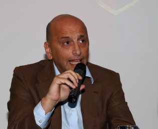 Il presidente della Casertana Giovanni Lombardi