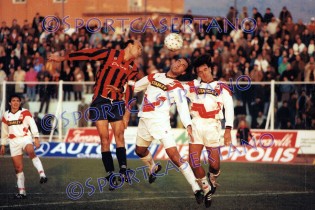 Un'azione di Casertana-Cosenza del '91