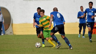 Felice D'Anna in azione contro il Neapolis 