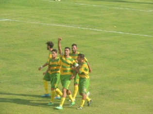 Iadaresta esulta dopo il gol