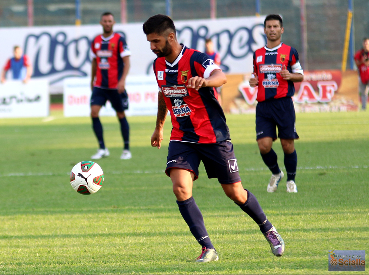 Casertana, Mancino ha voglia di rifarsi: “Solo chi non tira rigori non sbaglia, io vado avanti a testa alta”