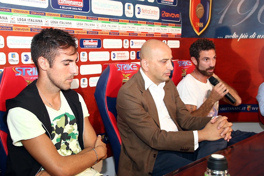 Mancosu e Ricciardo nuovi volti rossoblù, la fotogallery della presentazione