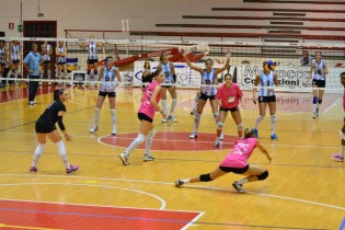 La Volalto in azione contro la nazionale argentina 