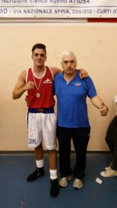 Andrea Rosa, campione regionale dei 75 kg con il maestro