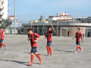 1619330_10204476086729733_4484911858324895968_n