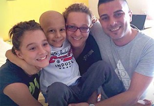 Armandino con la sua famiglia