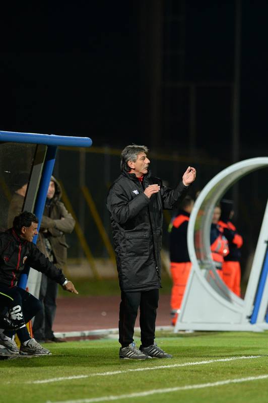 Brini accetta la sconfitta: “Tanti giovani in campo, Casertana avversario di spessore”