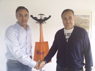 Rodolfo Briganti, General Manager Senesi Spa, ed il Presidente della Exton Aversa Sergio Di Meo