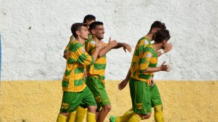 Il Marcianise festeggia i tre punti (Foto Arnaldo Iodice)