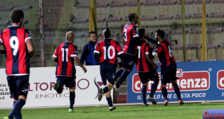 La Caserta festeggia il 2-1 sul Benevento