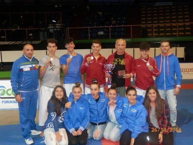 Asd  Fi-Club Maddaloni argento ai Campionati  Italiani a squadre Giovanili Karate – Fijlkam