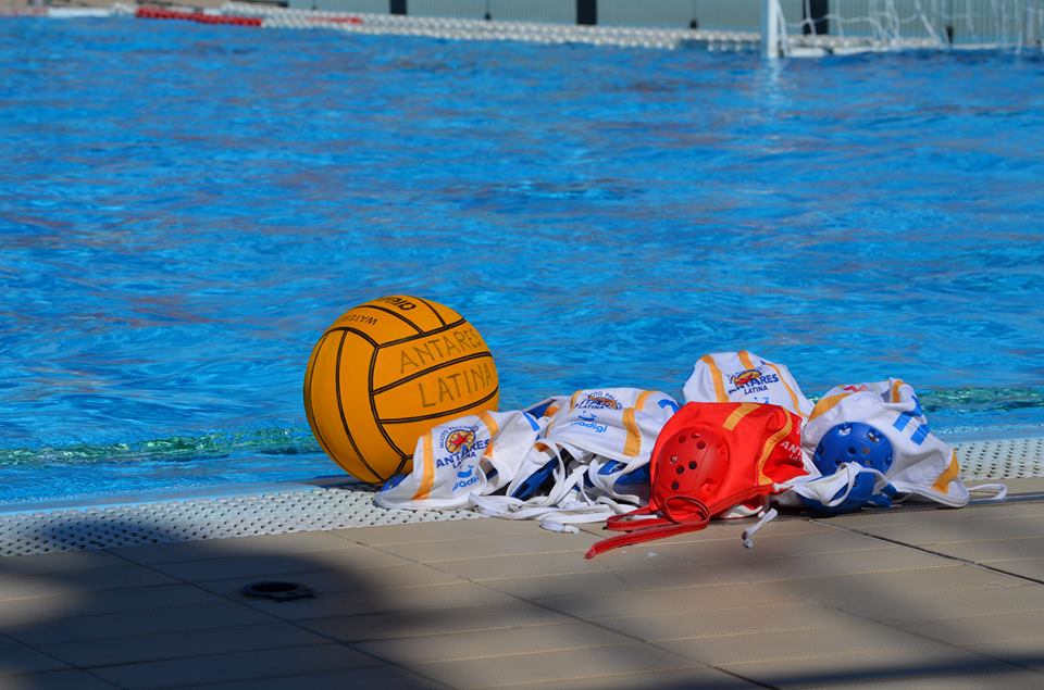 L’Antares rinuncia alla A2 femminile di pallanuoto