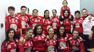 Le ragazze dello Sporting Macerata Campania