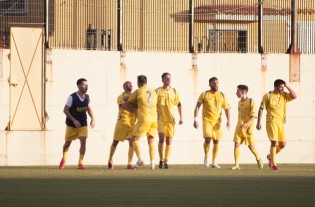 Esultanza di Nasti per il goal del 2-2