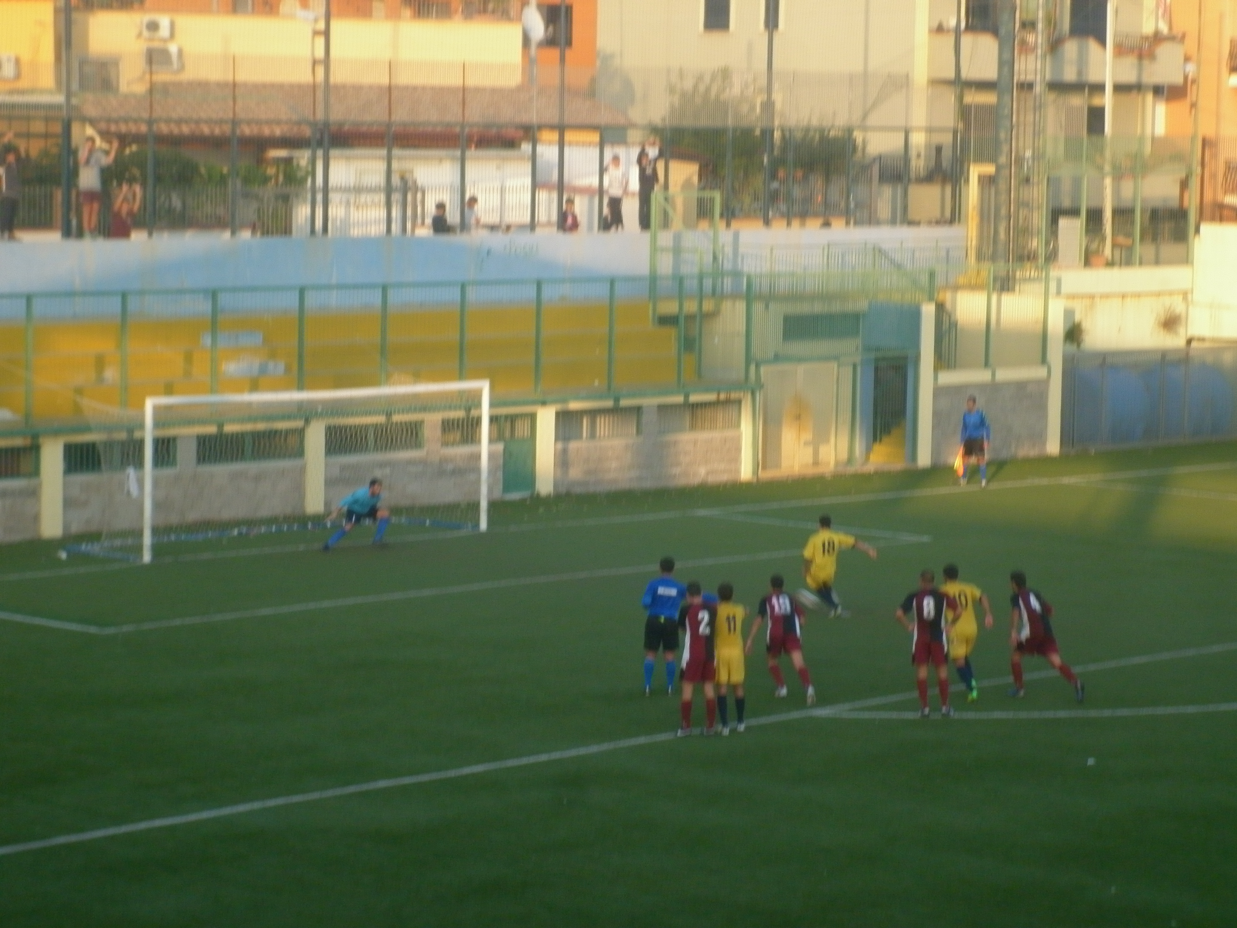 Un rigore inesistente per parte: l’Hermes Casagiove agguanta la Puteolana 1909 allo scadere