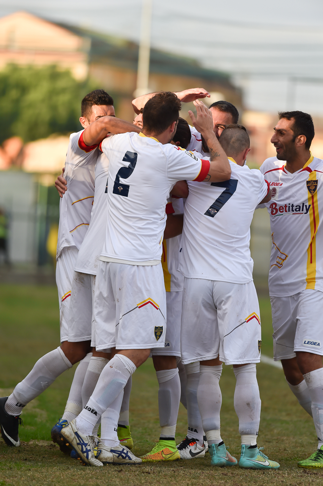 Aversa a testa alta contro il Lecce, la nostra fotogallery