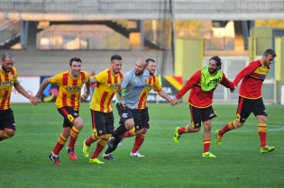 Il Benevento capolista (Foto Vincenzo Di Monda)