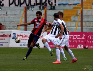 Ricciardo in azione (foto Giuseppe Scialla)