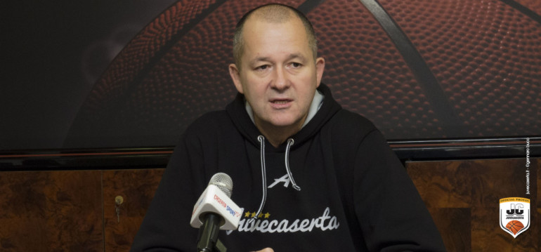 Markovski allenatore della Juvecaserta (Foto Juvecaserta.it)