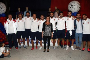 Lo staff della Boys Caserta Academy con il presidente Monica Salemme