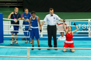Angela Carini, vittoria in semifinale (foto: fpi)