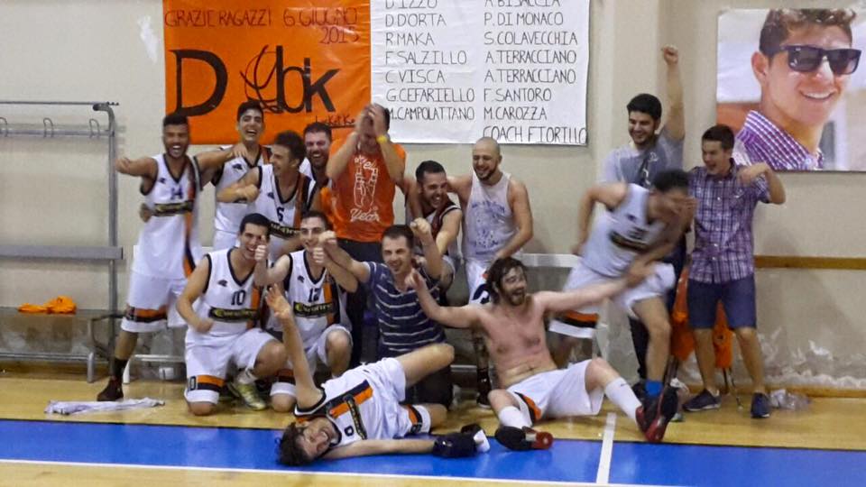 La festa sannicolese per la promozione in D