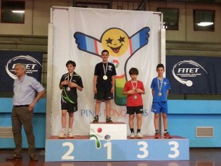 Riccardo Varone sul gradino più alto del podio