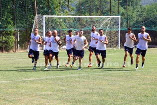 La Casertana in allenamento a Serino
