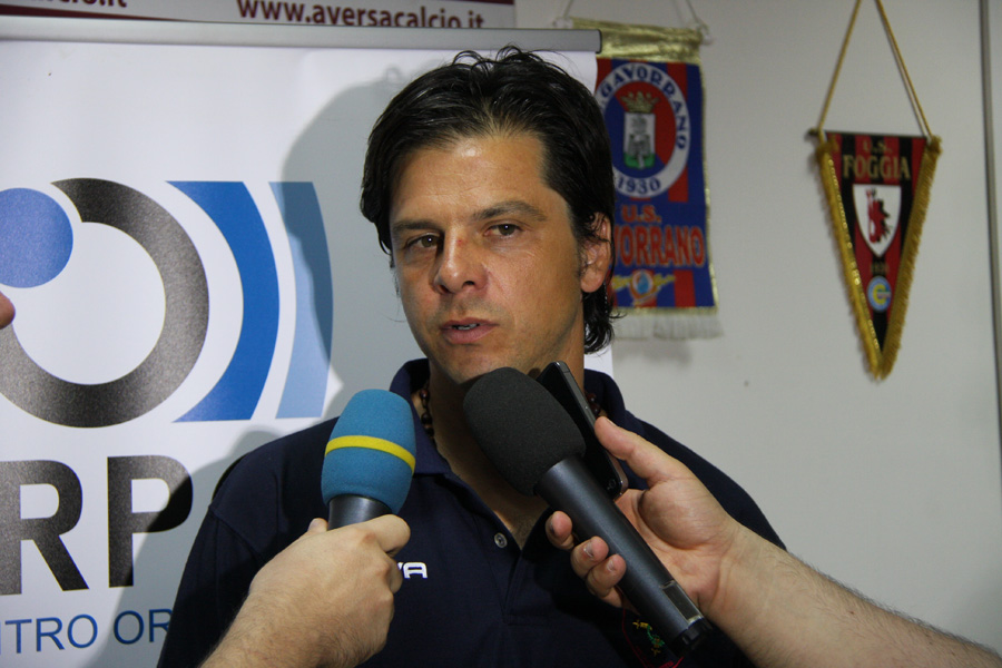 Casertana, ufficializzato l’arrivo di mister Romaniello: “Ringrazio la società per la fiducia”