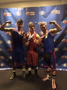 Fiori, Perugino e Vangeli con le medaglie al collo (foto: Fiamme Oro)