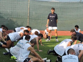 Mister Cottuno a lavoro con il Mondragone