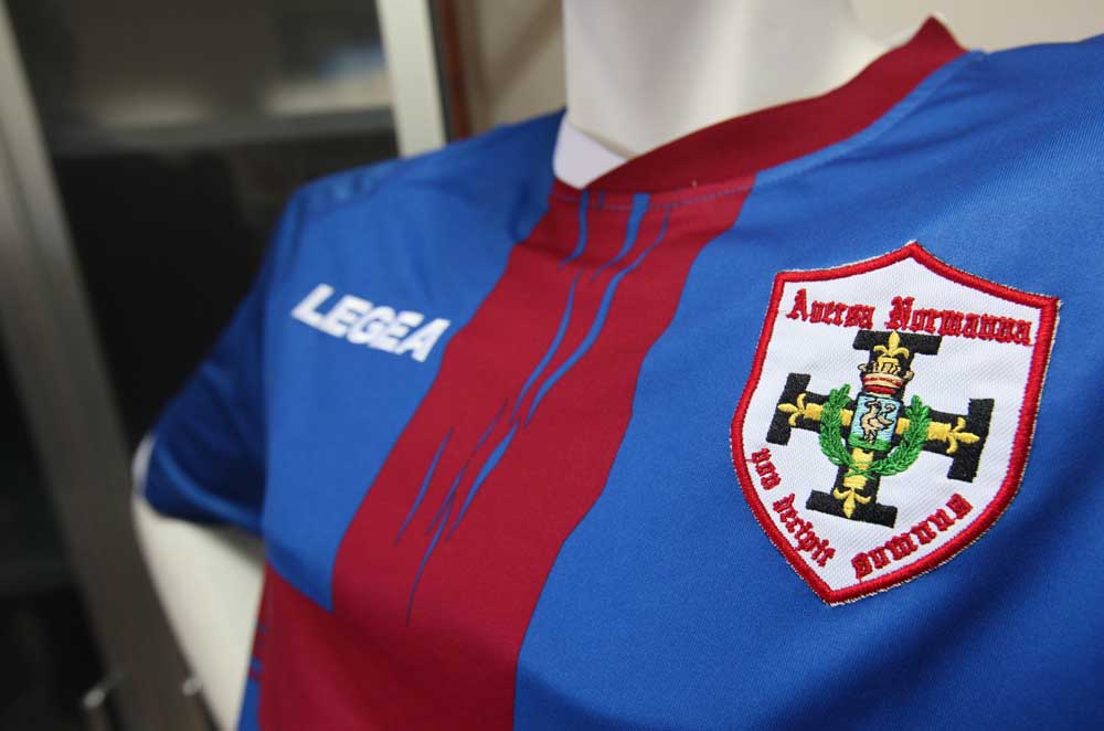 Aversa riammessa in Lega Pro: entro venerdì arriva l’ufficialità, il club già a lavoro per i rinforzi