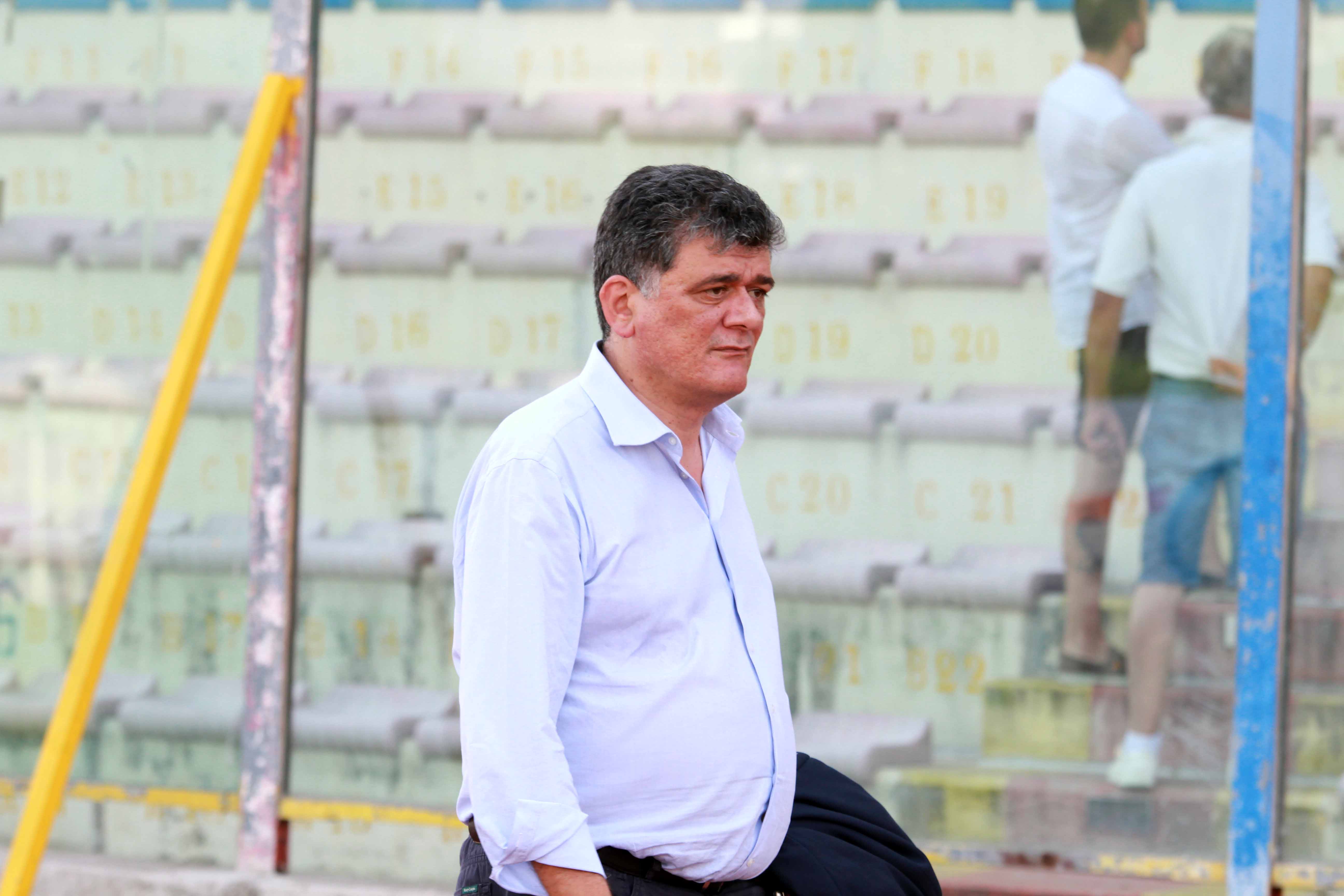 Corvino avvilito: “Stiamo pensando di andare via da Caserta”