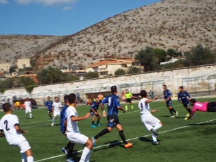 Un'azione di gioco (foto Gino Ragnino)