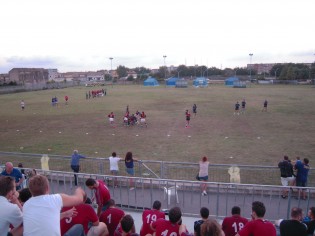 Una fase di gioco tra Vesuvio e Amatori Napoli (foto: sportcasertano.it)