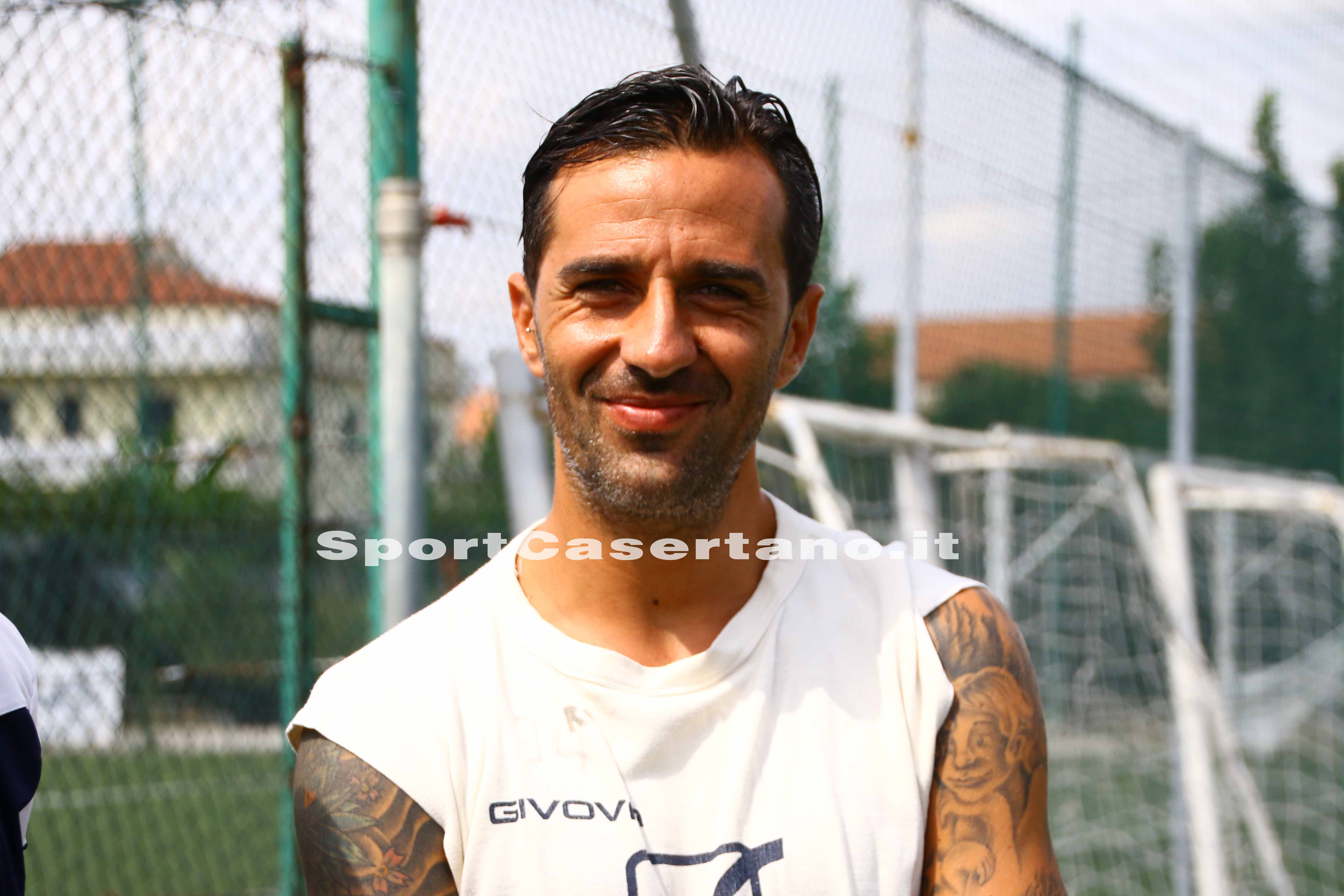 Casertana, ufficializzato il ritorno di Pezzella: è già in campo ad allenarsi