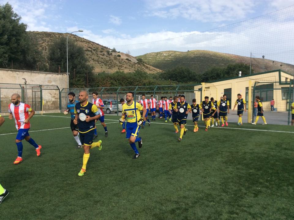 Ingresso in campo delle squadre