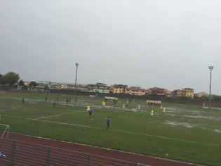Una veduta del campo di Macerata durante la gara di oggi