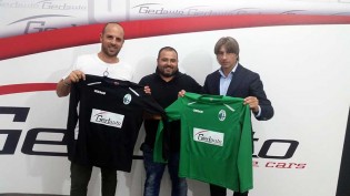 La presentazione delle nuove maglie